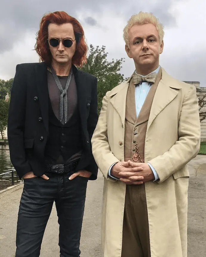 Crowley i Aziraphale. protagonistes de Good Omens